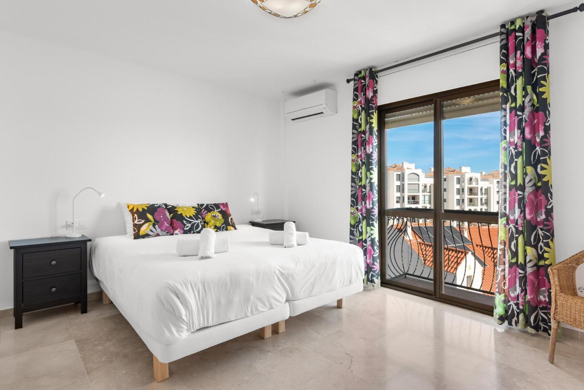 Lovely Penthouse Near Estepona Marina By Costarentals - Ref M15 מראה חיצוני תמונה