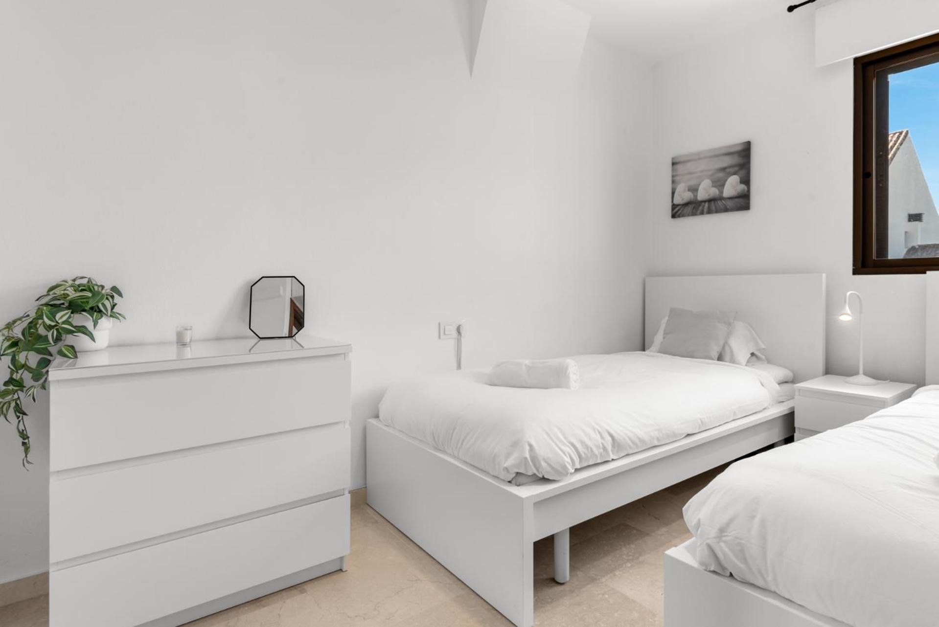 Lovely Penthouse Near Estepona Marina By Costarentals - Ref M15 מראה חיצוני תמונה