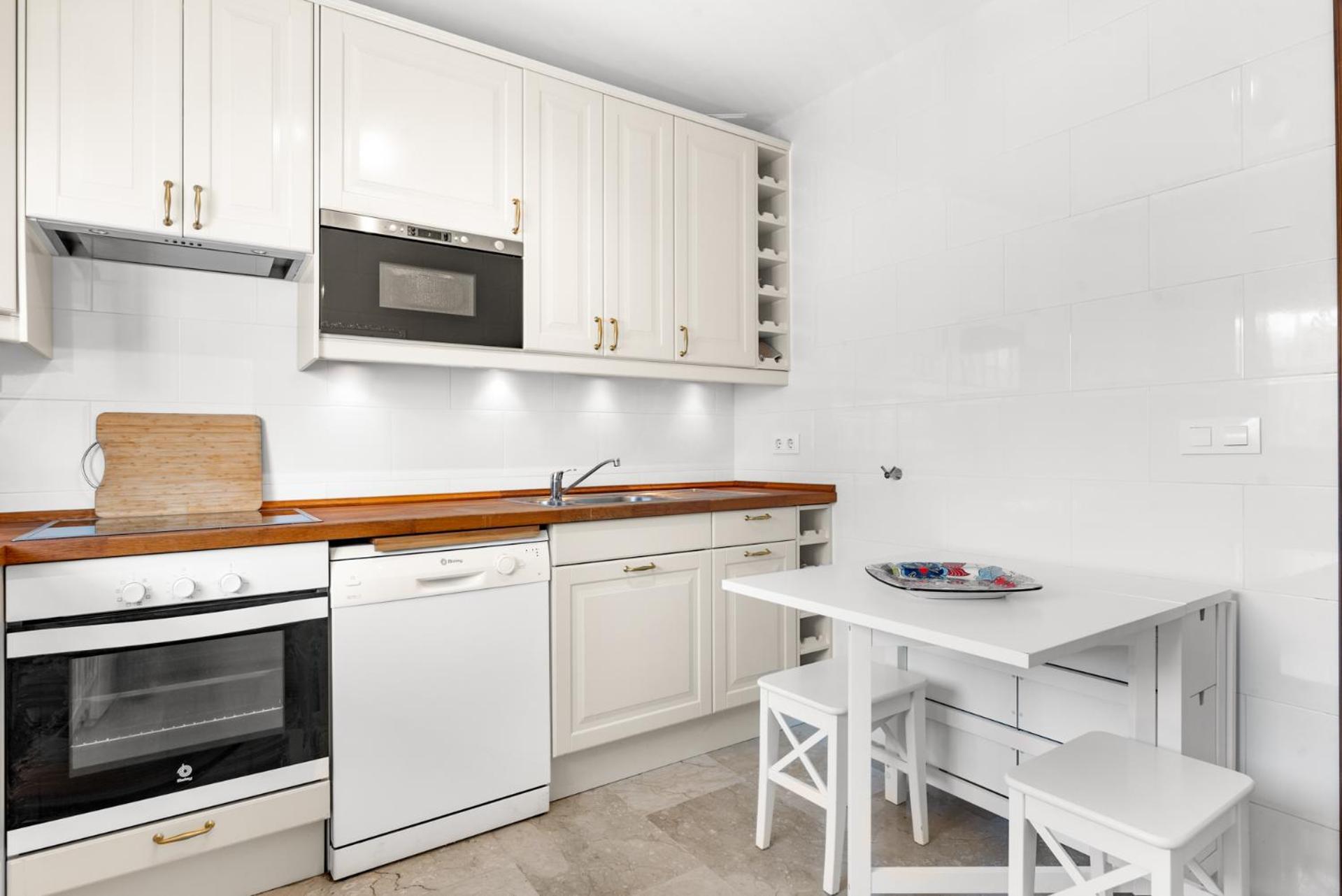 Lovely Penthouse Near Estepona Marina By Costarentals - Ref M15 מראה חיצוני תמונה
